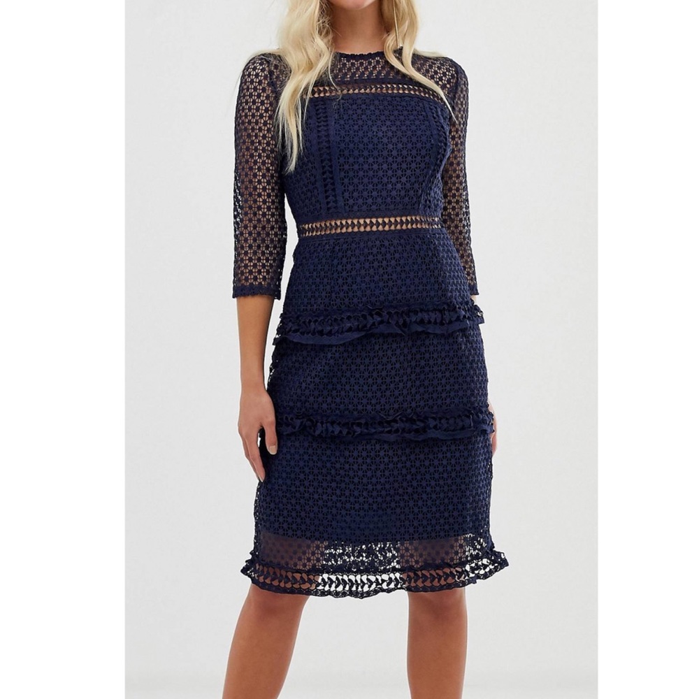 NWOT Layered Lace 3/4 Sleeve Midi Dress